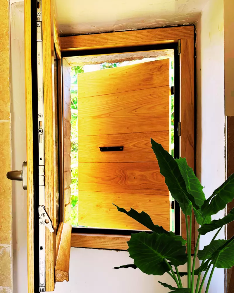 Fenêtre en bois MHC Fenêtre en bois MHC