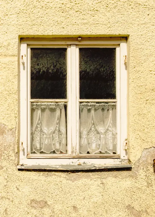 fenêtre abîmée