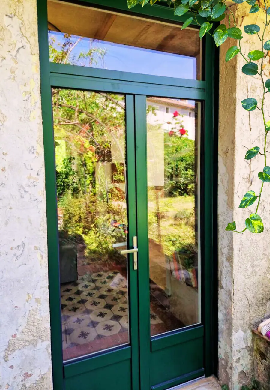 porte-fenêtre en aluminium à Saint-Jean-du-Gard